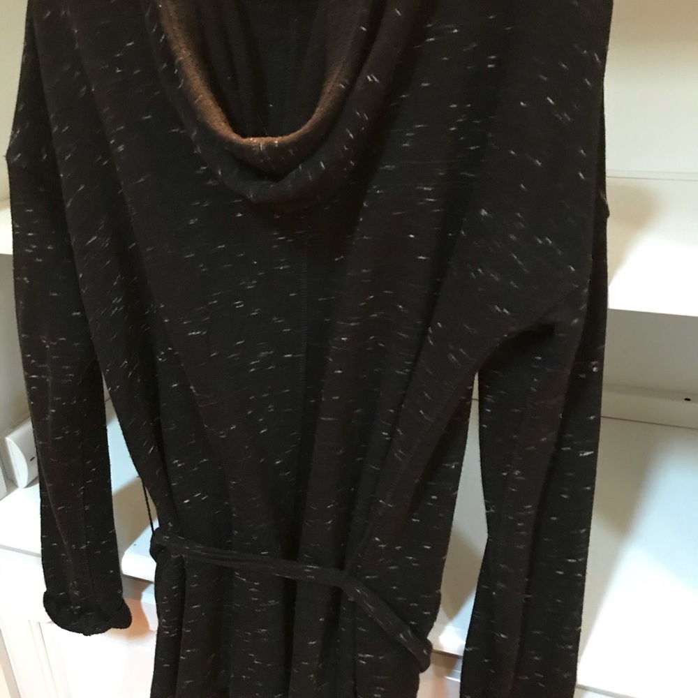 Sweater wrap - Picture 2 of 3